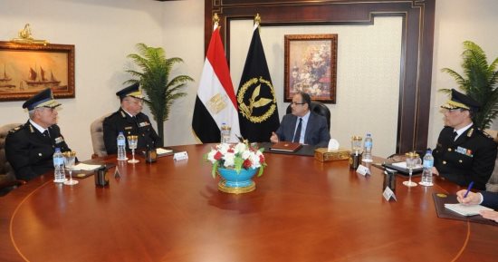 فيديو وصور.. وزير الداخلية: تفعيل منظومة مرور ذكية والتعامل بحسم مع المخالفين