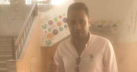 ياسر رضوان لاعب الأهلي السابق يدلى بصوته فى انتخابات الرئاسة بالشيخ زايد