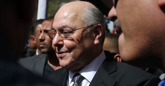 5 مشاهد من تصويت مرشح الرئاسة موسى مصطفى موسى.. ناخبون: "بنحبك يا سيسي"