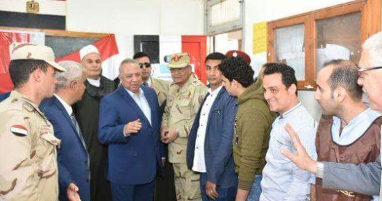 محافظ الشرقية يتفقد لجمة مدرسة صفط الحنة