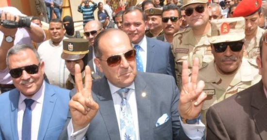 محافظ سوهاج : 12 ألف و500 مواطن ادلوا بأصواتهم بمركزى المنشأه والعسيرات