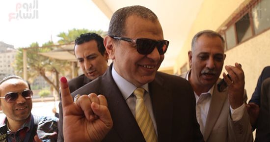 وزير القوى العاملة: الشعب المصرى بصورته اليوم أثبت قدرته على تحقيق التنمية (صور)