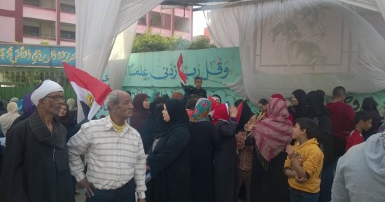 محسن طنطاوى رئيس نادى الصيد يدلى بصوته فى الانتخابات الرئاسية