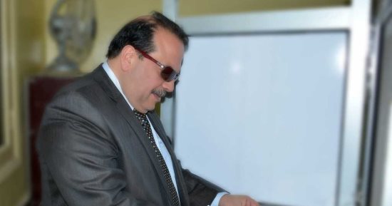 رئيس جامعة طنطا يدلى بصوته فى لجنه التربية الفكرية بالغربية