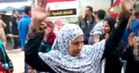 "العامة للاستعلامات" تتواصل مع المراسلين الأجانب فى ثانى أيام الانتخابات