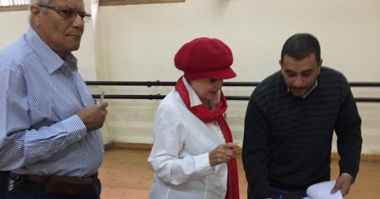 صور.. سميرة أحمد تدلى بصوتها فى الزمالك وتؤكد: "بالحب هنعدى"