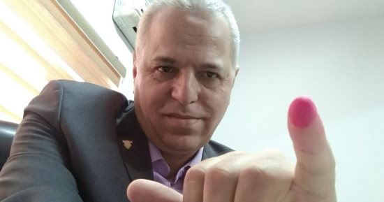 أشرف عامر رئيس الإنتاج الحربى يدلى بصوته فى الانتخابات الرئاسية
