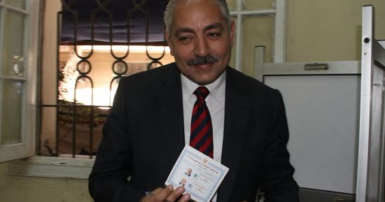 صور.. العامرى فاروق يدلى بصوته فى انتخابات الرئاسة