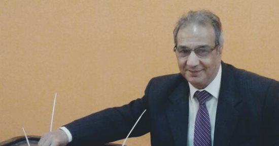 رئيس الشركة العامة للجملة يدلى بصوته فى الهرم ويؤكد تحيا مصر بجيشها وشعبها