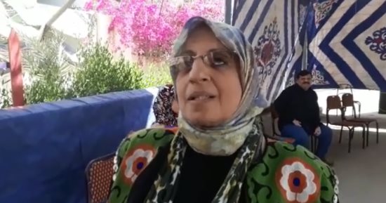 فيديو.. أم شهيد لـ"المصريين": "بناديكم بأرواح الشهداء ننزل علشان بلدنا"