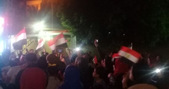صور.. فرحة المصريين قبل غلق صناديق الاقتراع فى اليوم الثانى بدار السلام