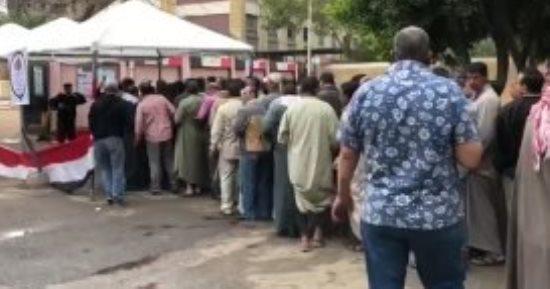 فيديو.. زحام أمام اللجان الانتخابية فى مدينة بدر