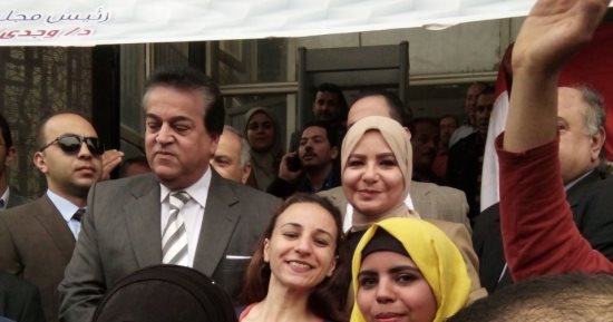طلاب المعاهد العليا ينظمون مسيرة حاشدة للمشاركة فى الانتخابات الرئاسية 