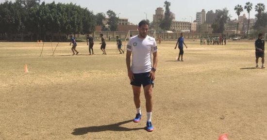 شاهد.. مدافع سموحة يبدأ التأهيل بعد جراحة الرباط الصليبى بالمحلة