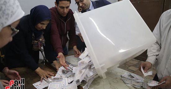 مؤشرات أولية.. اللجنة 47 بالشرقية: 2220 صوتا للسيسي مقابل 36 لموسى