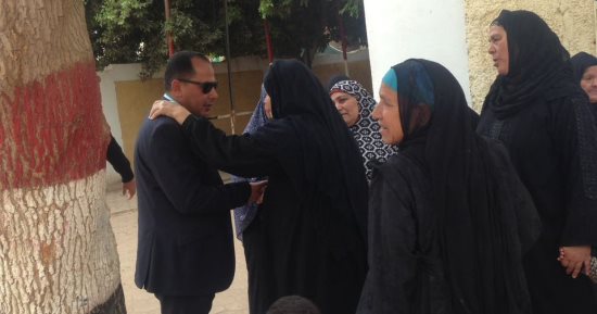 نائبا منشأة القناطر يتفقدان اللجان الانتخابية فى اليوم الثالث للانتخابات