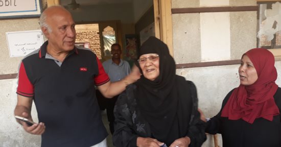 صور .. إقبال كبير من السيدات بقنا على اللجان الانتخابية