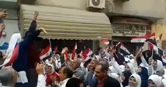 مسيرة طلابية حاشدة لحث المواطنين على المشاركة بالانتخابات بكوم حمادة فى البحيرة