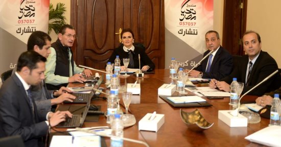 تحيا مصر : تنفيذ مشروع سيارات الطعام المتنقلة وتطوير 3 قرى بمحافظة سوهاج