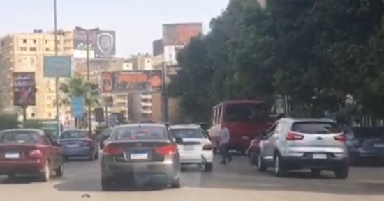 النشرة المرورية.. انتظام الحركة بمحاور وميادين القاهرة والجيزة