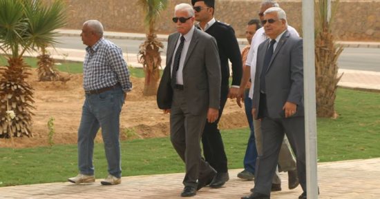 محافظ جنوب سيناء: رصف وتجميل ميدان قصر ثقافة شرم الشيخ بتكلفة 10 مليون جنيه
