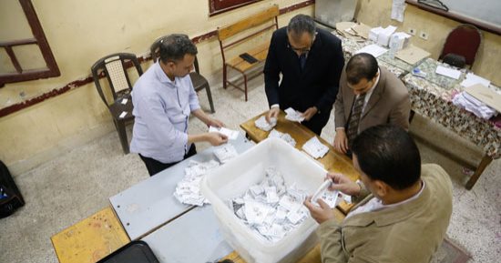 السيسى 7143 صوت مقابل 188 صوت لـموسى باللجنة العامة بقسم شرطة السرو بدمياط