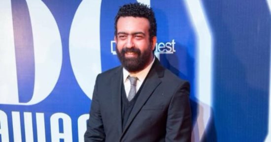 ماندو العدل يصور "البدلة" فى دار القضاء العالى بدون تامر حسنى