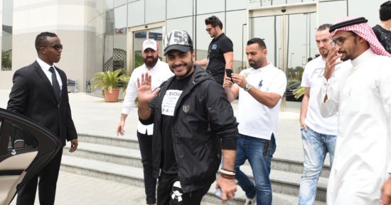 تامر حسنى فى جدة استعدادا لحفله بمدينة الملك عبد الله 