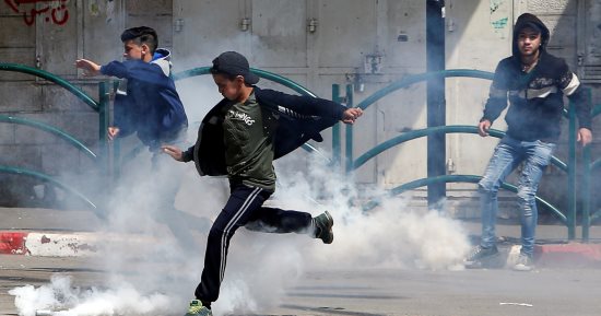 الفلسطينيون يستعدون لاحتجاجات جديدة فى غزة اليوم