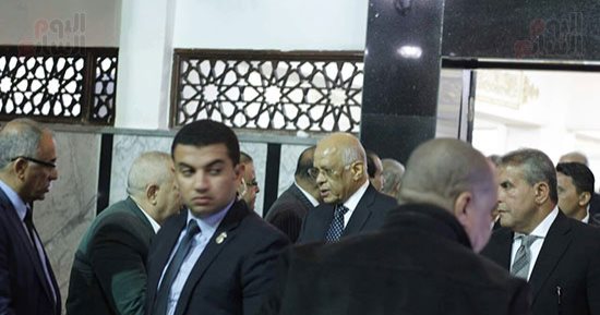 على عبد العال ورئيس "دعم مصر" فى عزاء عم طاهر أبو زيد
