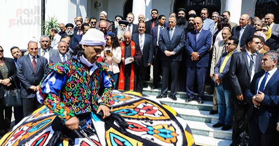 بدء احتفالات الجيزة بعيدها القومى.. والمحافظ يستقبل المهنئين (صور)
