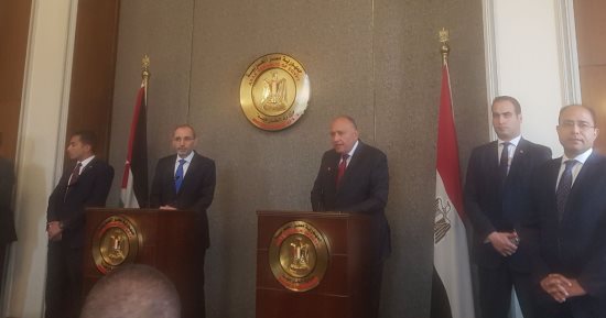 وزير الخارجية يشكر نظيره الأردنى على المعاملة الجيدة للعمال المصريين ببلاده