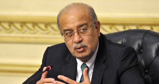 مصادر: قرار مرتقب لرئيس الوزراء بتغيير قيادات بمركز المعلومات وغرفة الأزمات