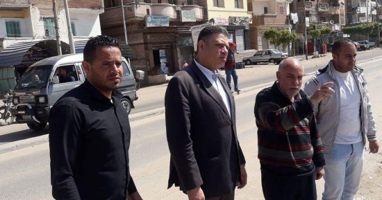صور .. رئيس مركز كفر الدوار يتفقد الأعمال الجارية بقرية المراكبية بالبحيرة 