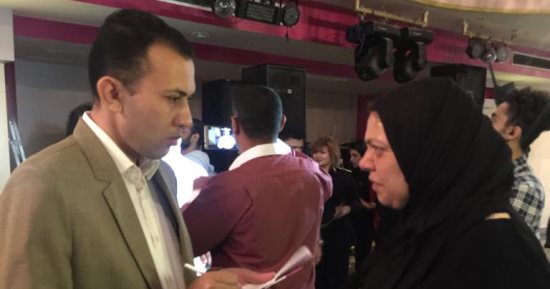 المخدرات تحرم شابا من والدته وزوجته وطفله بعد سجنه 6 سنوات.. اعرف التفاصيل