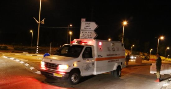 إصابة 4 من جنود الاحتلال بحادث تصادم شاحنة بألية إسرائيلية فى الخليل بفلسطين