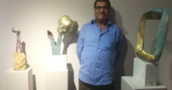 تعرف على آراء نحاتين فى معرض محمد عبلة "خارج الكادر" 
