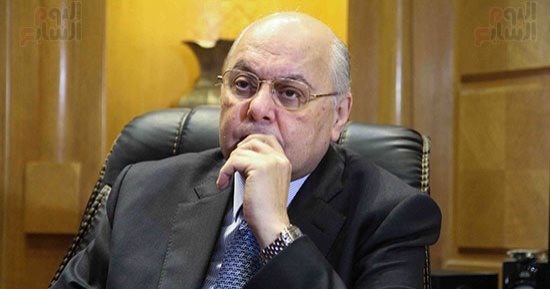 موسى مصطفى موسى للصحفيين : "حد فيكم عارف النتيجة ؟ " (صور)