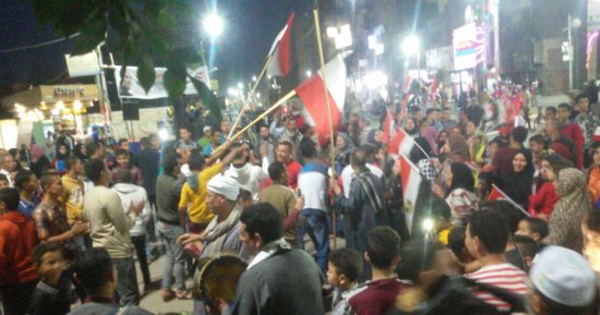 فيديو وصور.. أهالى بنى سويف يحتفلون بفوز الرئيس على أنغام الأغانى الوطنية