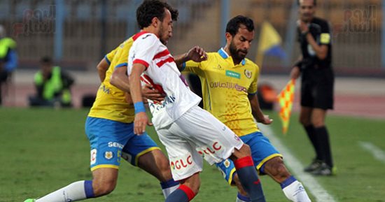 إبراهيم حسن يحرز الهدف الثالث للإسماعيلى أمام الزمالك (صور)