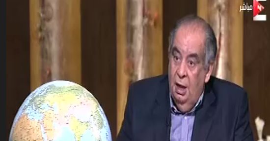 يوسف زيدان: من عابوا فى طه حسين هم من اتهموا ابن سينا بالإلحاد