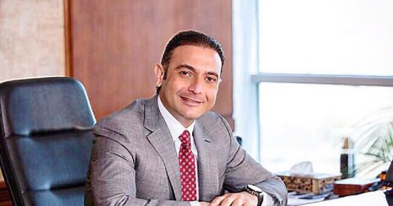 المصرية للاتصالات توقع اتفاقية بيع وشراء للاستحواذ على "مينا للكوابل" 