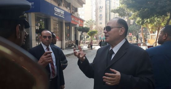 صور.. مدير أمن الجيزة يتفقد الأكمنة ويتابع الحالة الأمنية بالدقى والعجوزة