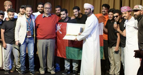 شهادة مشاركة للعرض المسرحى "لقمة عيش" بمهرجان شرم الشيخ الدولى للمسرح الشبابى