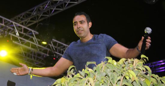 صور.. محمد عدوية يشارك فى احتفالية فوز السيسى بانتخابات الرئاسة بروكسى 
