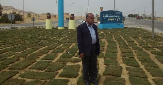 صور.. 2.7 مليون جنيه تكلفة إنشاء كوبرى مشاه أمام محطة فنارة فى فايد