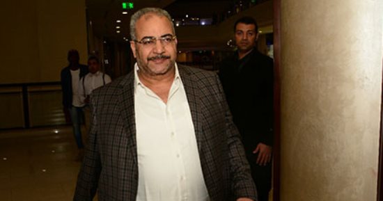 صور.. بيومى فؤاد يلحق بنجوم "نورت مصر" للاحتفال بالعرض الخاص بالتجمع الخامس