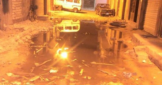 "مياه الشرب" ترد على شكوى أهالى منشية طنبارة بالمحلة من غرق الشوارع بالصرف 
