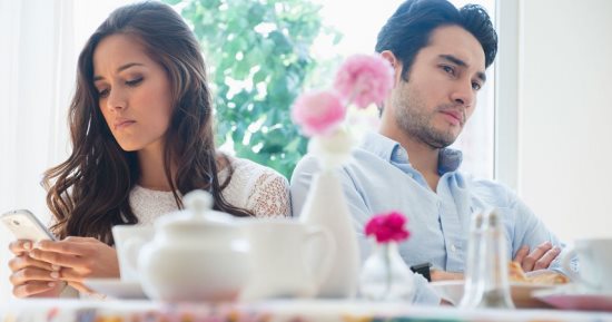 عشان الحياة تبقى بمبى.. ما المطلوب من الطرفين لعلاقة زوجية ناجحة؟