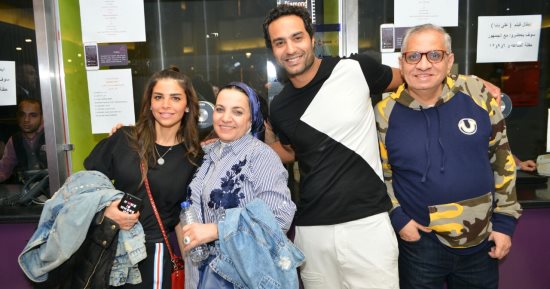 صور .. كريم فهمى والسبكى يحتفلون مع الجمهور بفيلم "على بابا"
